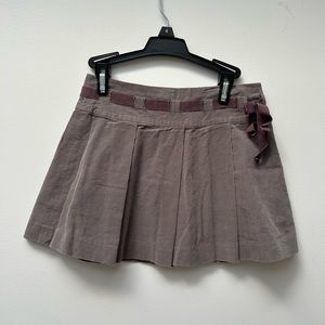 Bonpoint gray thin cord pleated skirt size 8